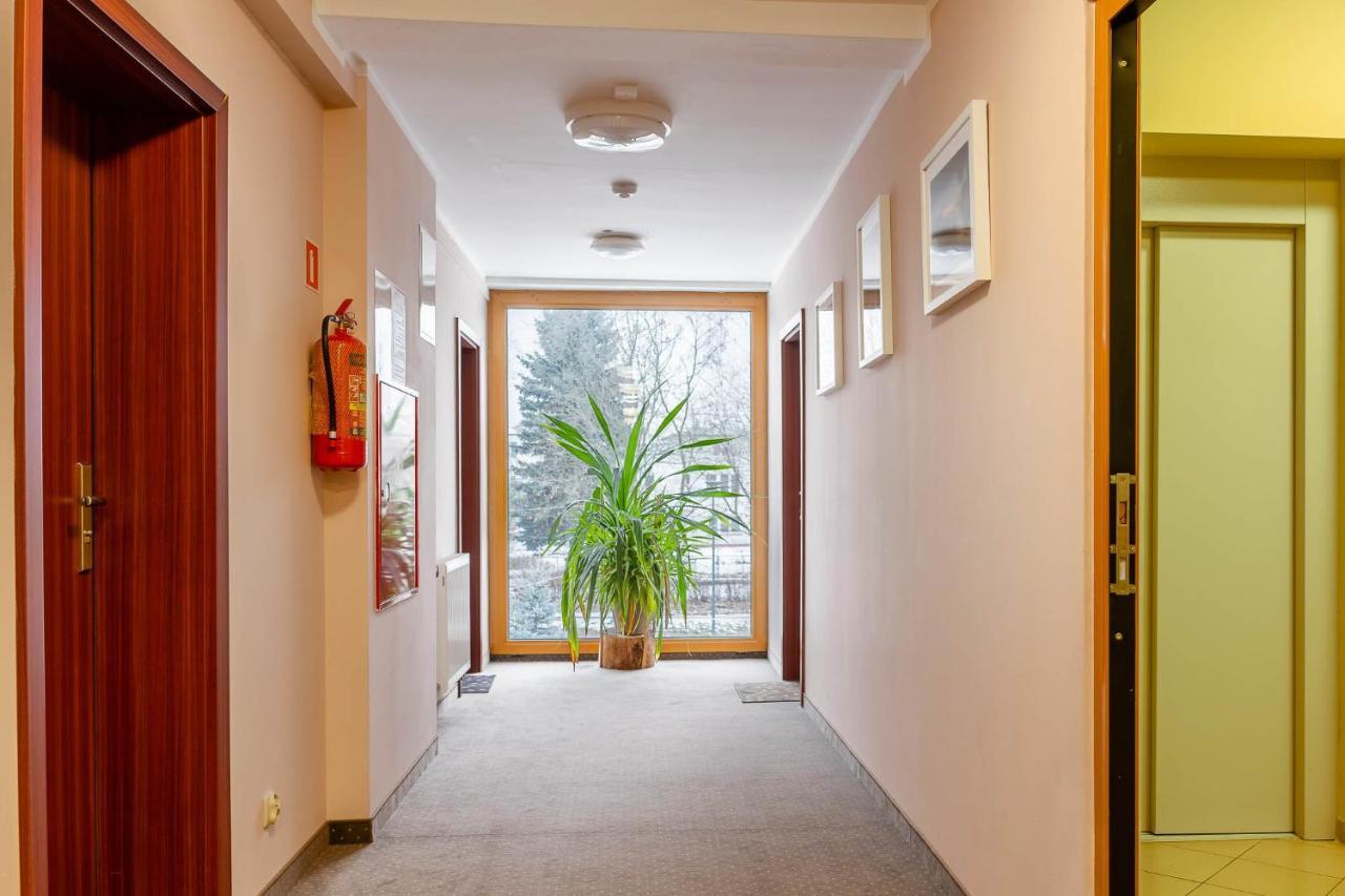 אולז'טין Hotel Przystan Warmia מראה חיצוני תמונה